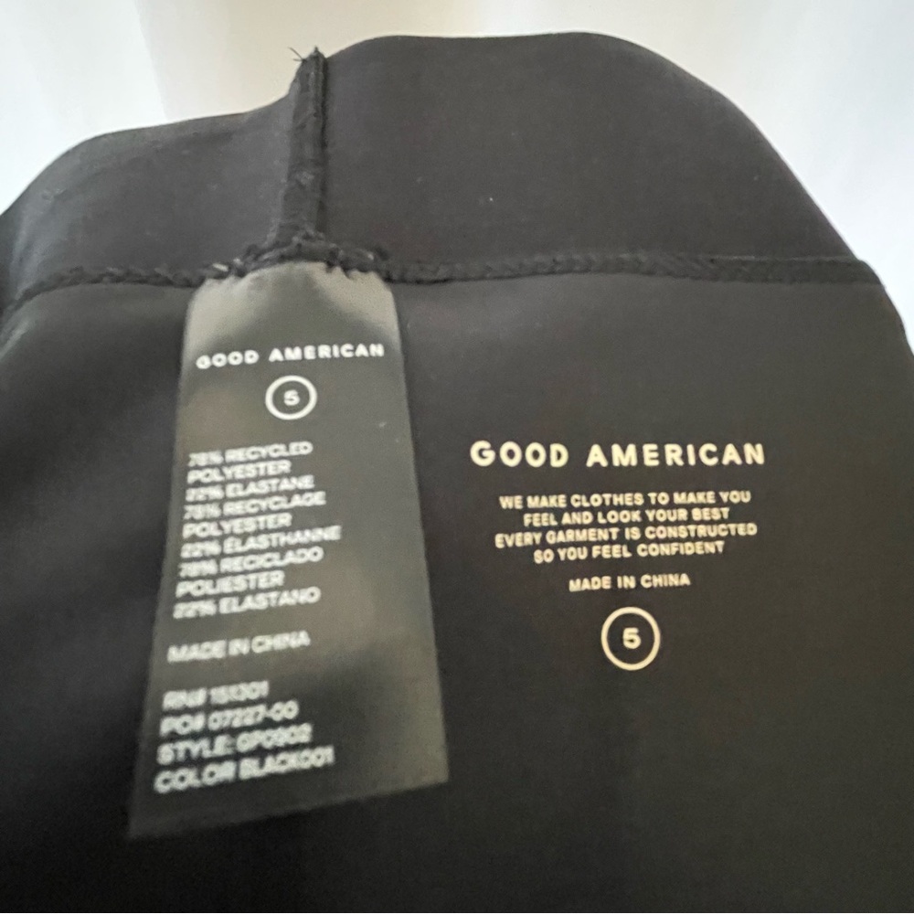 Good American Sleek Black Faux Leather Pants - Picture 4 of 4